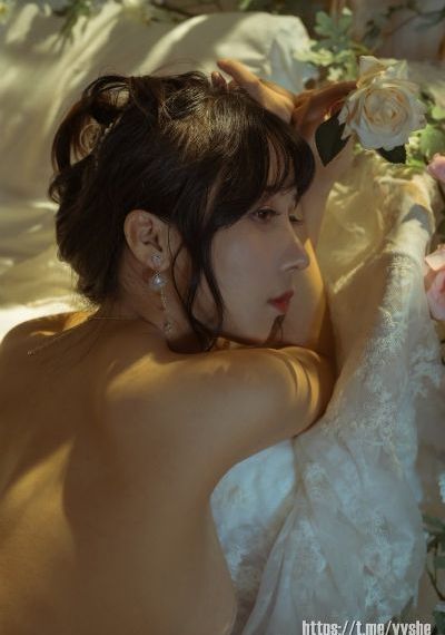 欧美背景图ins女_剧情片动漫免费观看