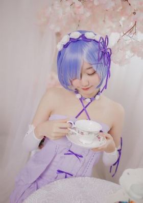 第一次和jie夫h偷欲_BD英语免费在线观看