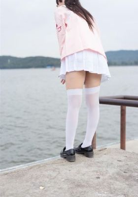年轻丰满的继坶4_BD韩语神马影院手机在线